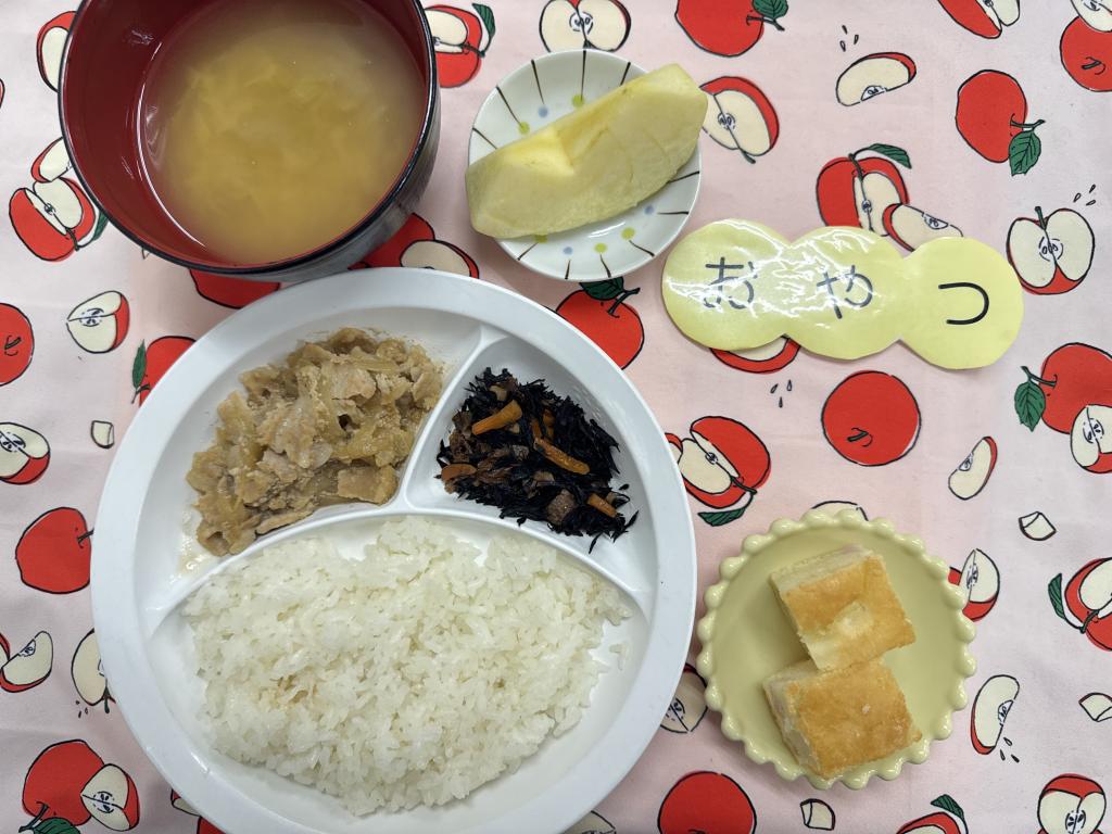 お給食・おやつ
