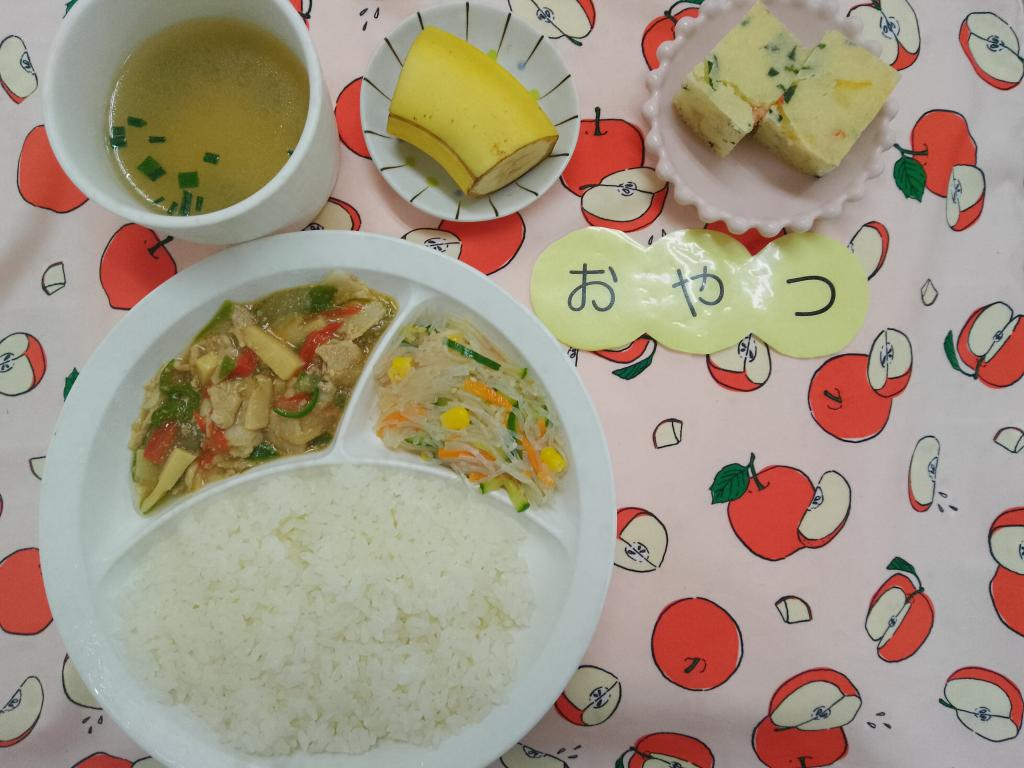4/10 お給食・おやつ