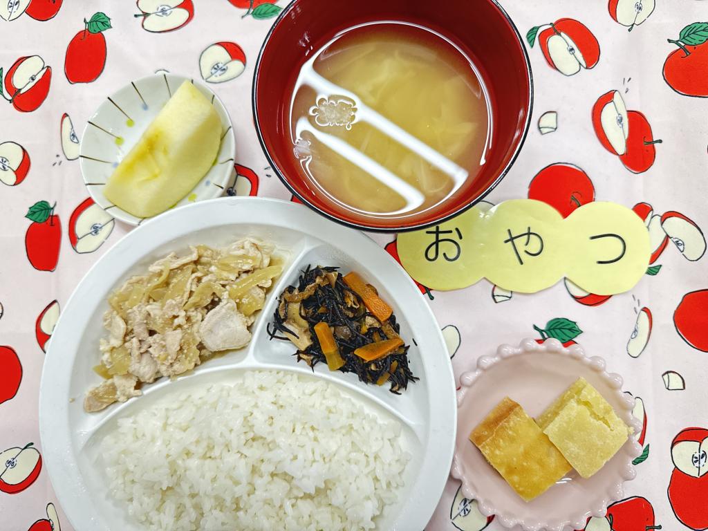 お給食・おやつ
