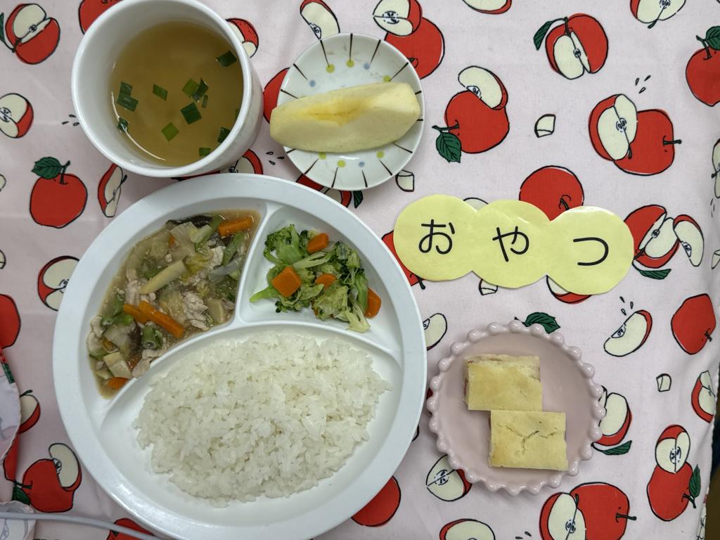 給食