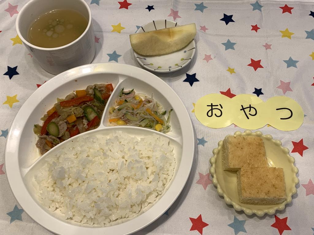 給食