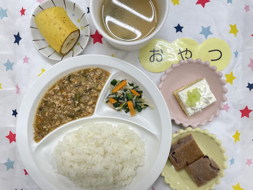 お給食・おやつ