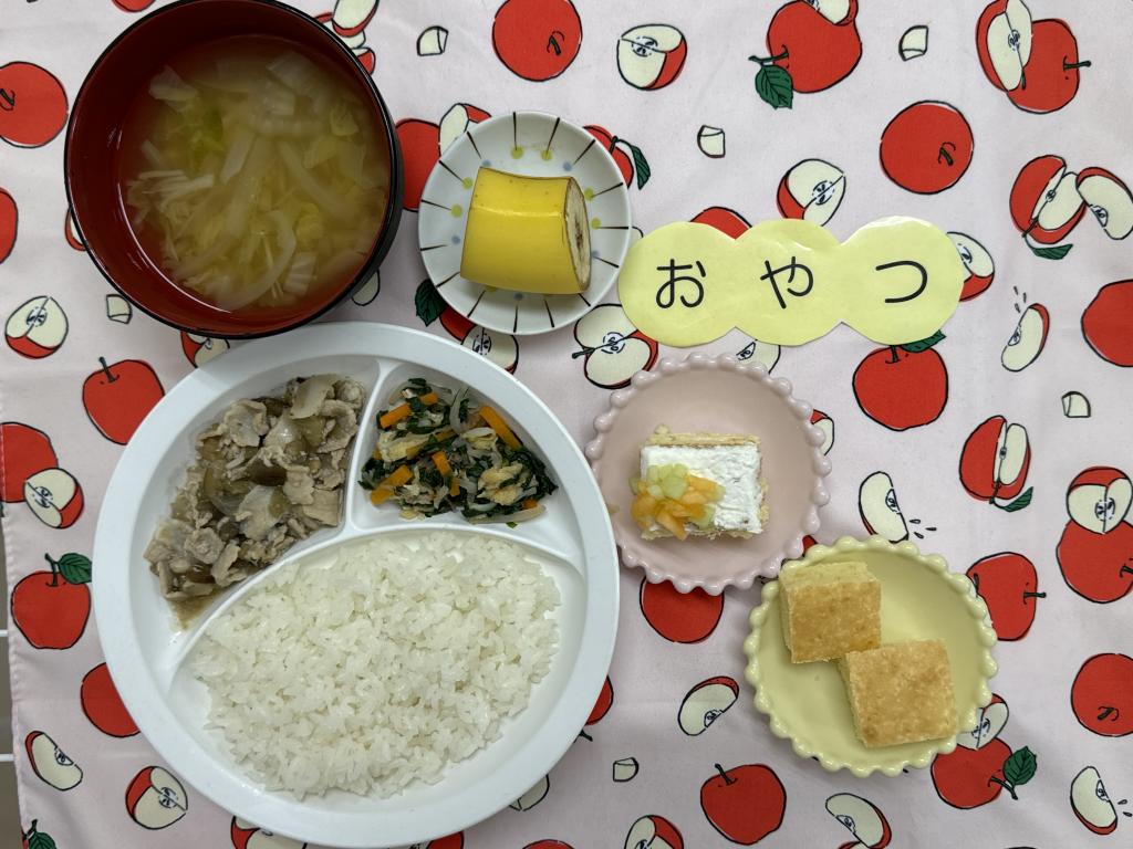 給食