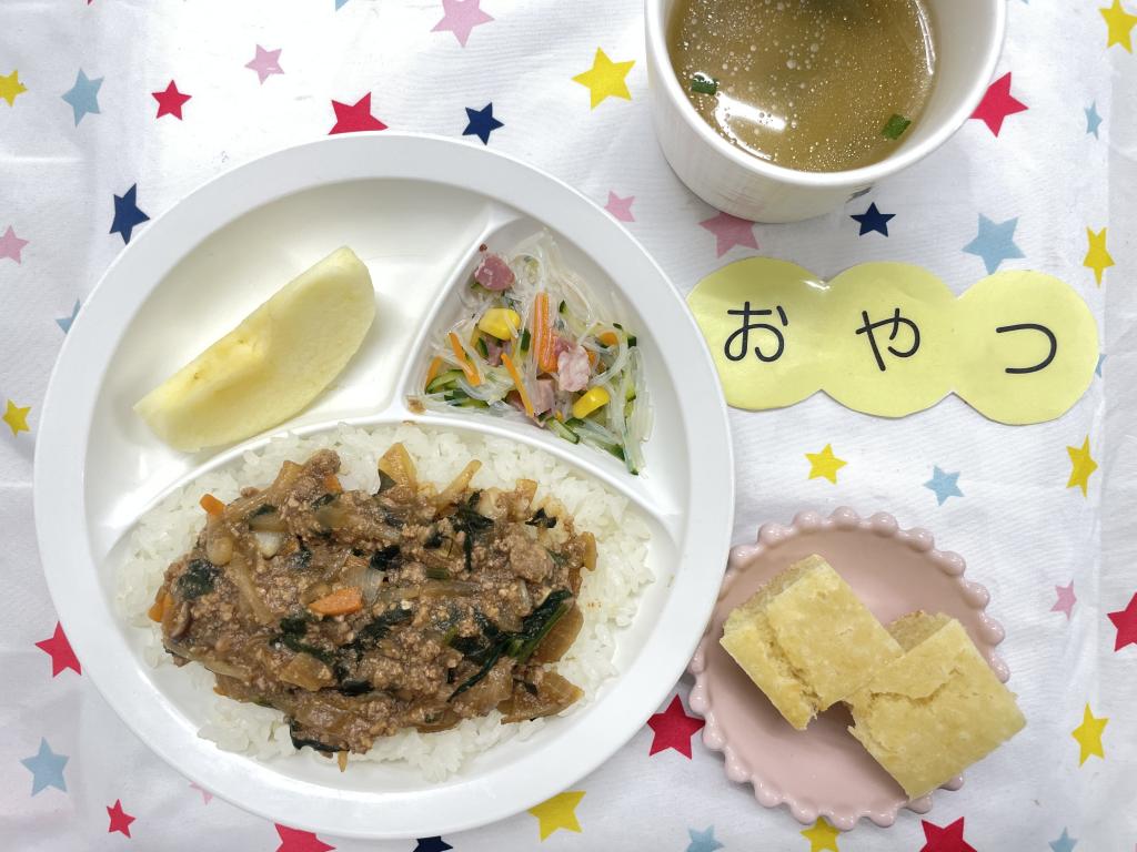 お給食・おやつ