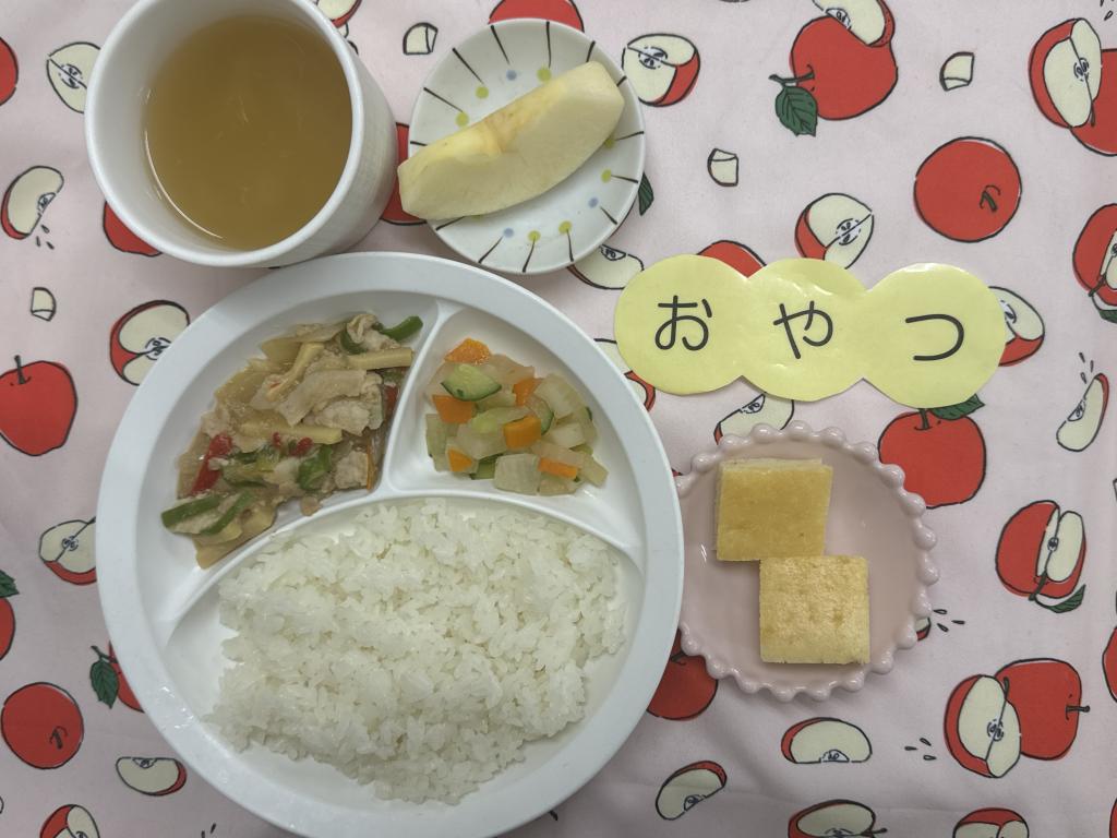 給食