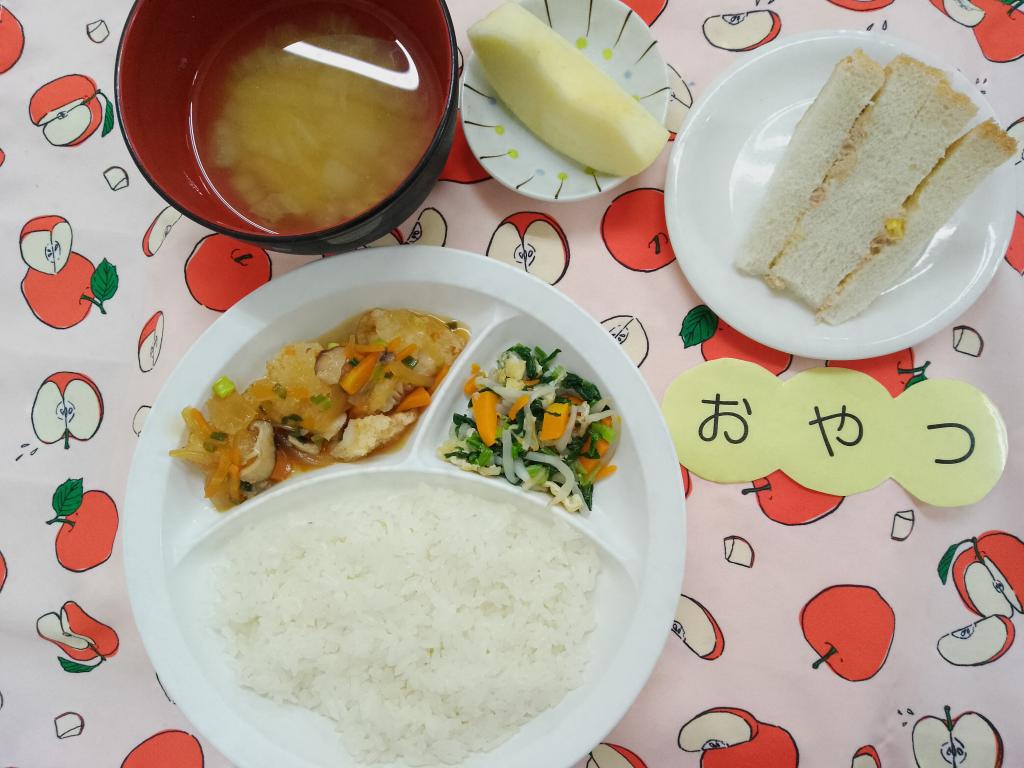 7/30 お給食・おやつ