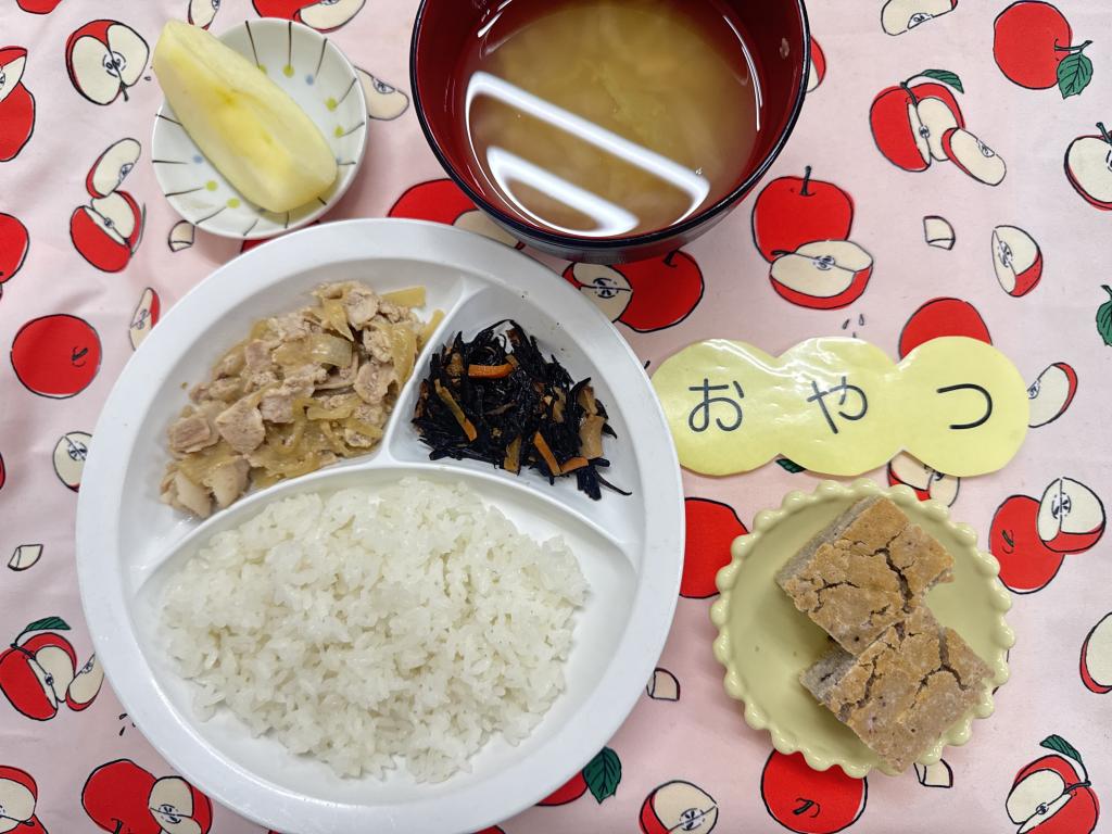 11/17 お給食・おやつ