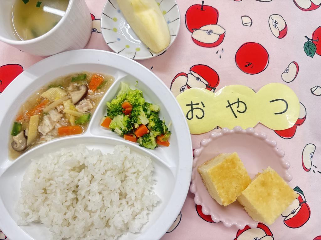 11/27 お給食・おやつ
