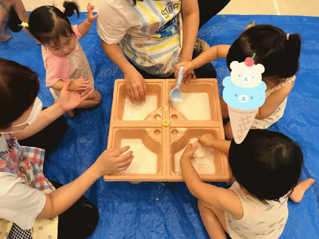 片栗粉遊びをしました^^