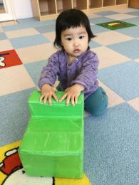 てくてく歩いて児童館