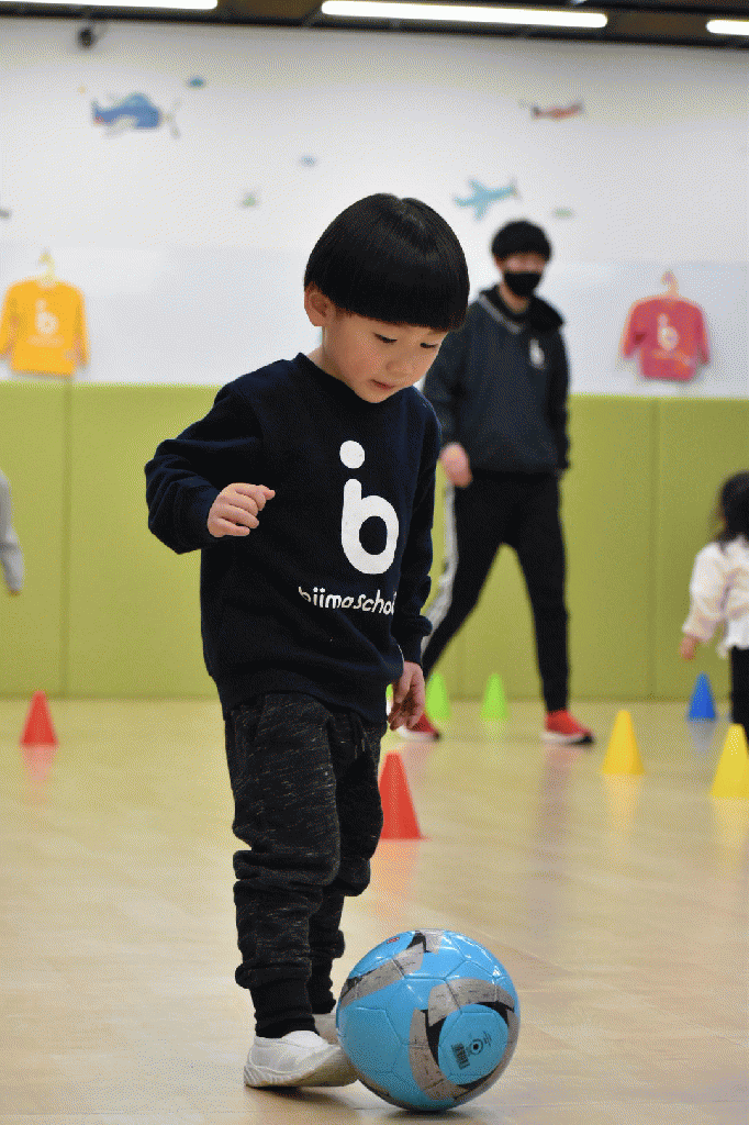 【biima school☆1月のスポーツプログラムはサッカー】